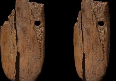 plaketka z kosci mamuta