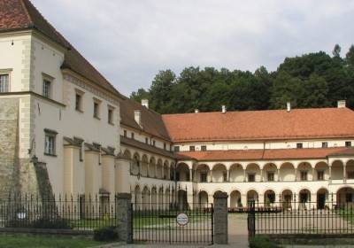 zamek sucha beskidzka